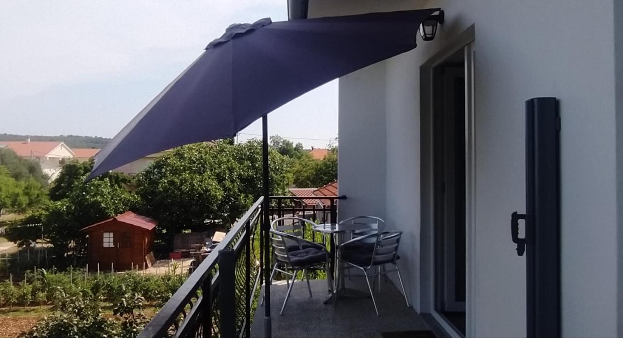 Apartman Greta Sukošan エクステリア 写真