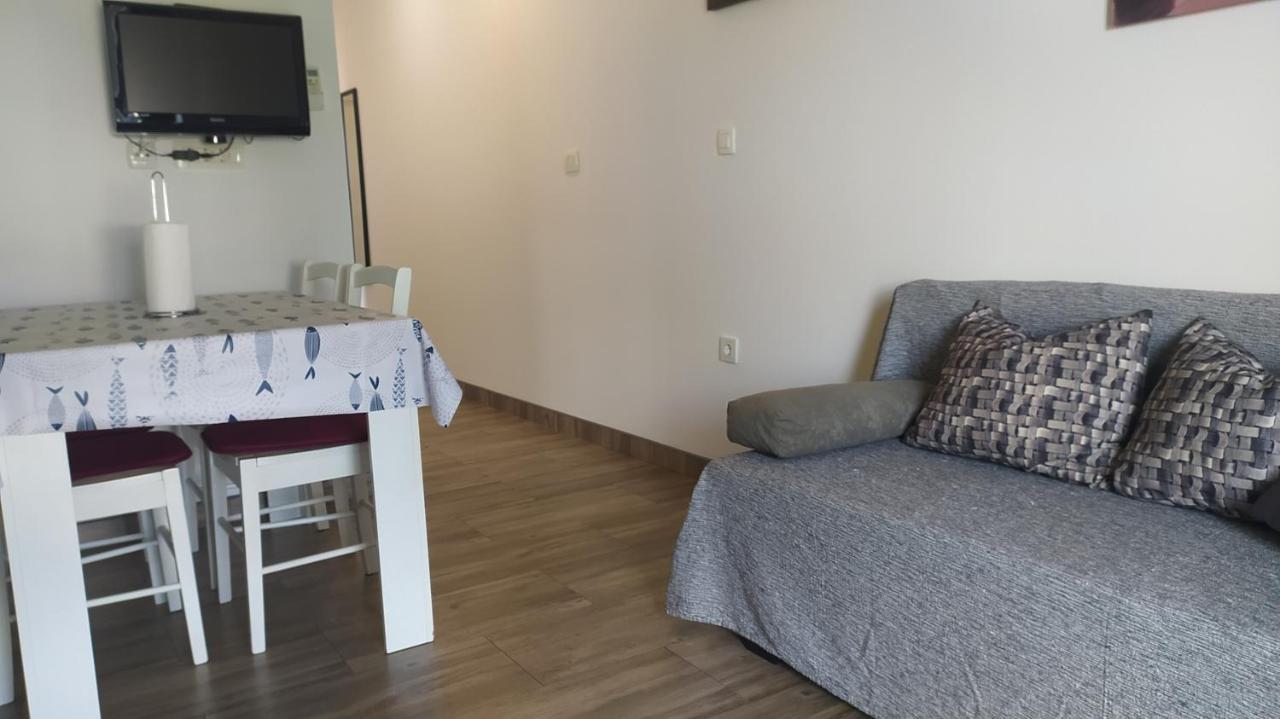 Apartman Greta Sukošan エクステリア 写真